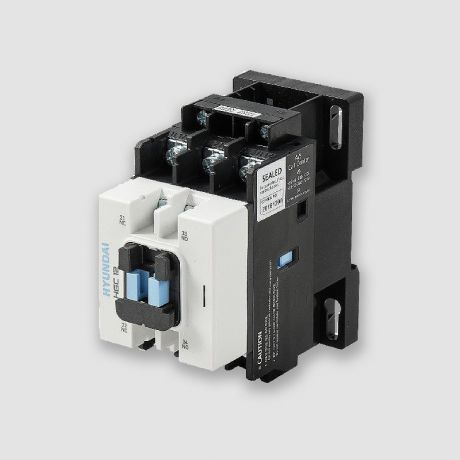 کنتاکتور 25 آمپر HYUNDAI هیوندای 220 ولت مدل HGC 25 مناسب برای راه اندازی پمپ